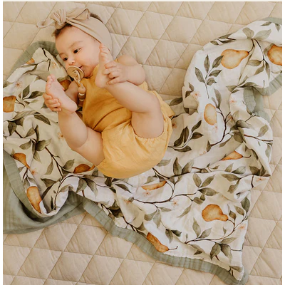 Cot Quilt | Whimsical Pear