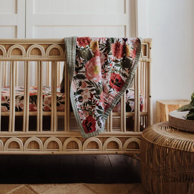 Cot Quilt | Les Fleurs