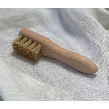 Brush | Laundry Stain